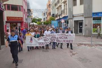 Telde protesta en silencio contra la violencia machista (Foto TA y Francisco Javier Santana)